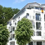 Lena 7 Apartament *